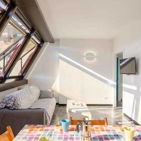 Joivy Spacious Apt For 6, Near Train Station And Beach Сестри Леванте Екстериор снимка