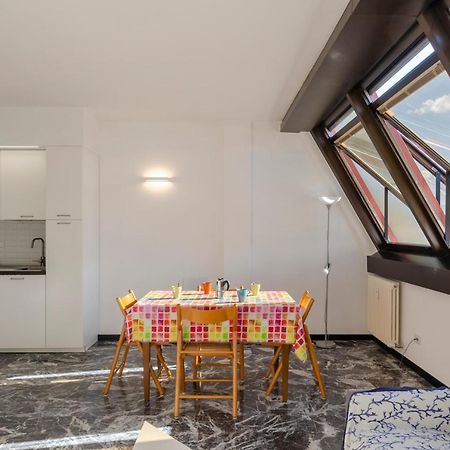 Joivy Spacious Apt For 6, Near Train Station And Beach Сестри Леванте Екстериор снимка