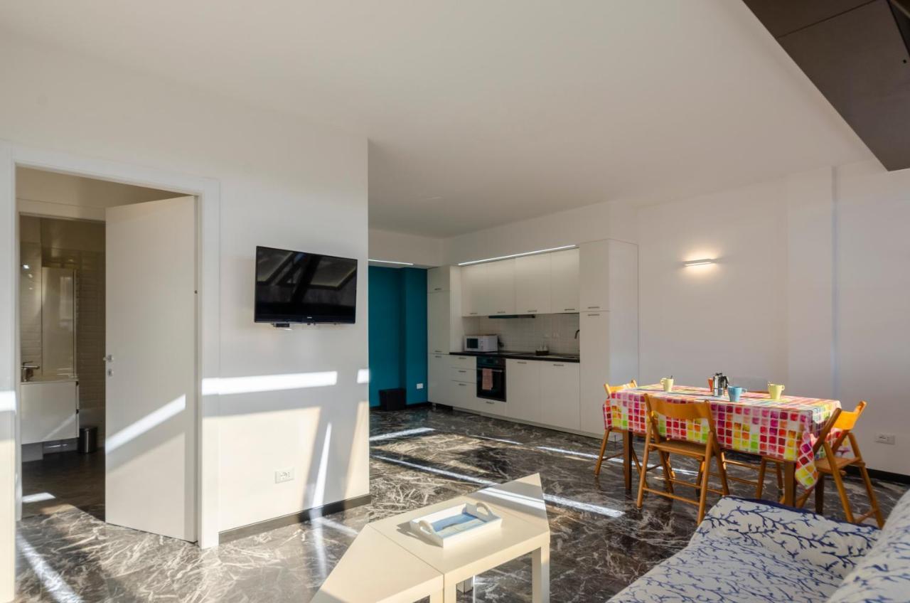 Joivy Spacious Apt For 6, Near Train Station And Beach Сестри Леванте Екстериор снимка