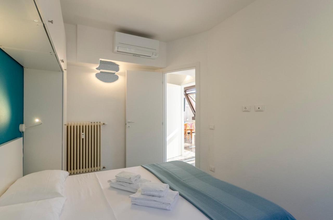 Joivy Spacious Apt For 6, Near Train Station And Beach Сестри Леванте Екстериор снимка