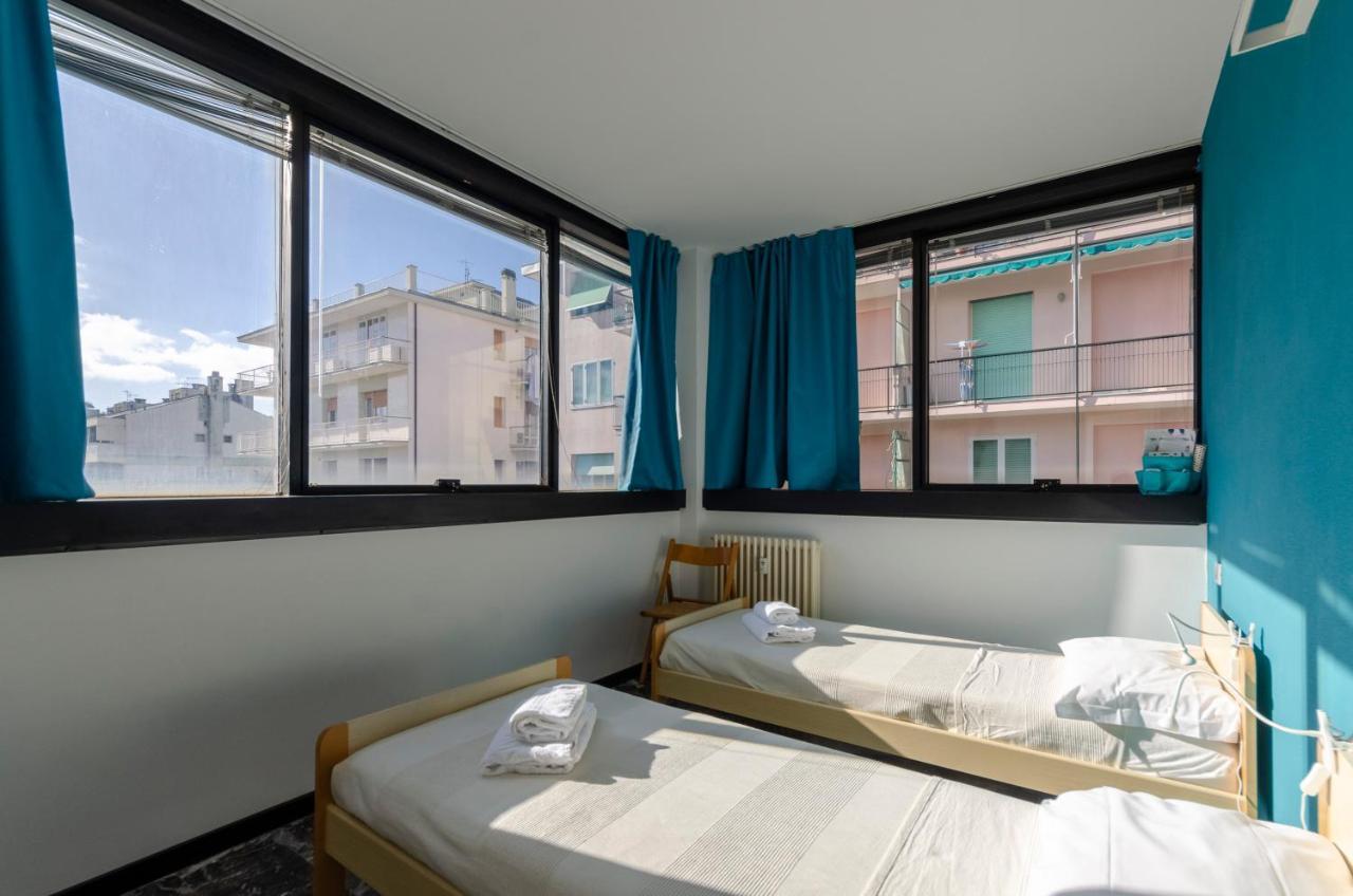 Joivy Spacious Apt For 6, Near Train Station And Beach Сестри Леванте Екстериор снимка